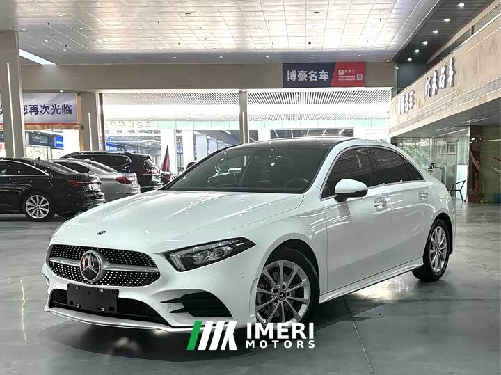 Mercedes-Benz A-Class Facelift A 200 L Sport Sedan Fashion Edition