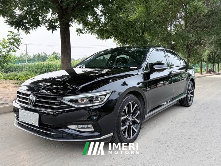 Volkswagen Magotan 330TSI DSG Advance