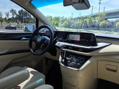 Buick GL8 ES Luxe Enjoyment Edition - ფოტო 13
