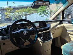 Buick GL8 ES Luxe Enjoyment Edition - ფოტო 17