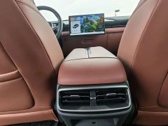 BAIC ARCFOX Alpha T5 2026 Extended Range 1215 Yuan Jing Zhi Xing Version - ფოტო 17