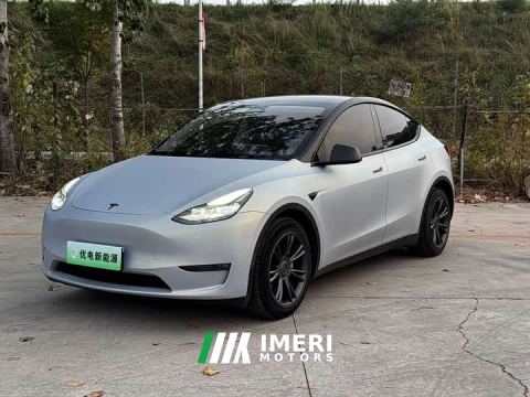 2024 Tesla Model Y Long Range All-Wheel Drive