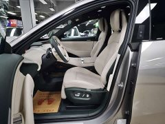 Xiaomi YU7 Four-Wheel Drive Pro - ფოტო 13