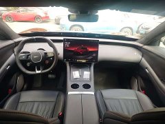 Xiaomi YU7 Four-Wheel Drive GT - ფოტო 14