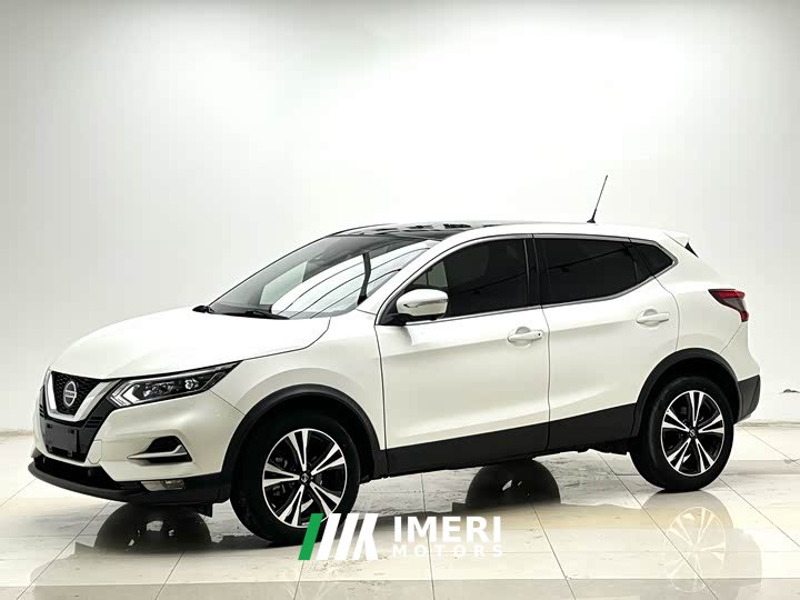 Nissan Qashqai 2.0L CVTLuxury Edition