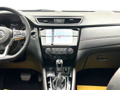 Nissan Qashqai 2.0L CVTLuxury Edition - ფოტო 10
