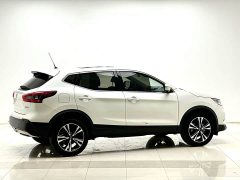 Nissan Qashqai 2.0L CVTLuxury Edition - ფოტო 15