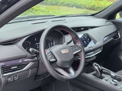 Cadillac XT4 28T FWD Technology - ფოტო 8
