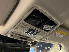 Land Rover Discovery 360PS S - ფოტო 17