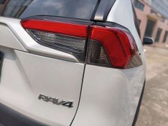 Toyota RAV4 2.0L CVT FWD Urban Edition - ფოტო 18
