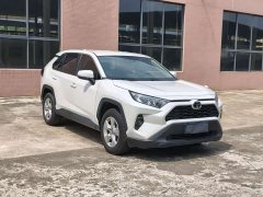 Toyota RAV4 2.0L CVT FWD Urban Edition - ფოტო 3