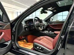 BMW 5 Series 530Li Premier M Sport Package - ფოტო 4