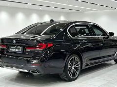 BMW 5 Series 530Li Premier M Sport Package - ფოტო 6