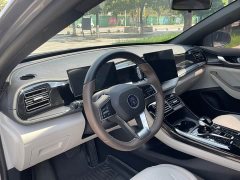 BYD Qin PLUS 2024 Glory Edition DM-i 55KM Leading - ფოტო 12