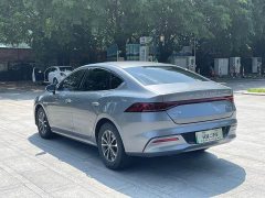 BYD Qin PLUS 2024 Glory Edition DM-i 55KM Leading - ფოტო 7
