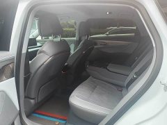 Voyah Lantu Zhaoguang Four-Wheel Drive Flagship - ფოტო 9