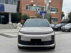 Li Auto L6 Pro - ფოტო 2
