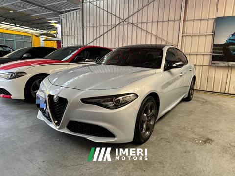 2021 Alfa Romeo Giulia 2.0T 280HP Luxury - ავტომობილი ჩინეთიდან