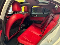 Alfa Romeo Giulia 2.0T 280HP Luxury - ფოტო 6