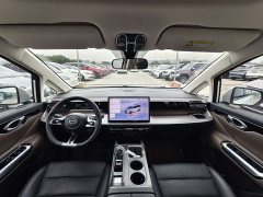 GAC E8 PHEV 150km PRO - ფოტო 16
