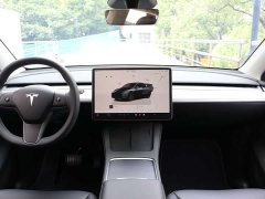 Tesla Model Y Rear-Wheel Drive - ფოტო 9