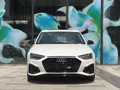 Audi A4L 40 TFSI Luxury Dynamic - ფოტო 3