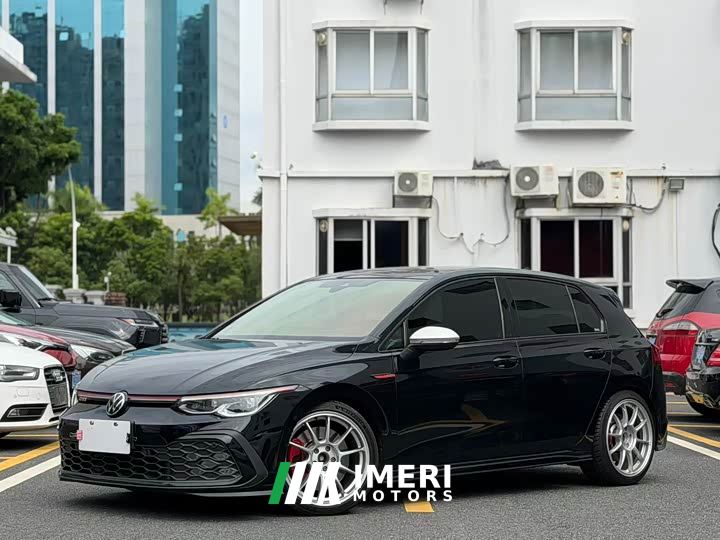 Volkswagen Golf GTI 380TSI DSG GTI