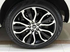 Land Rover Range Rover Sport 3.0 L6 Ebony Edition - ფოტო 11