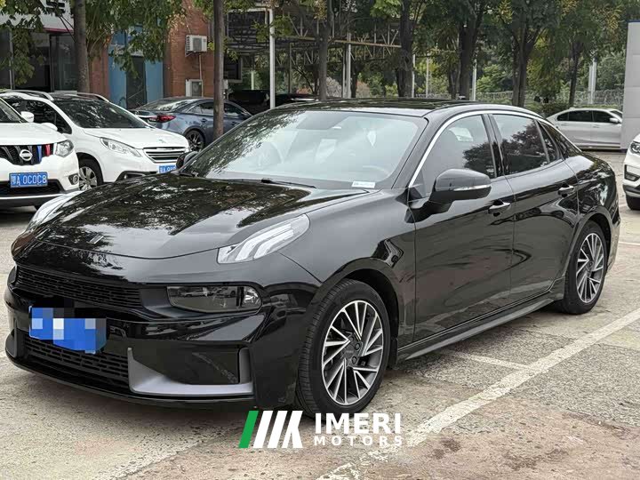 Lynk & Co 03 1.5T DCT Dynamic Plus