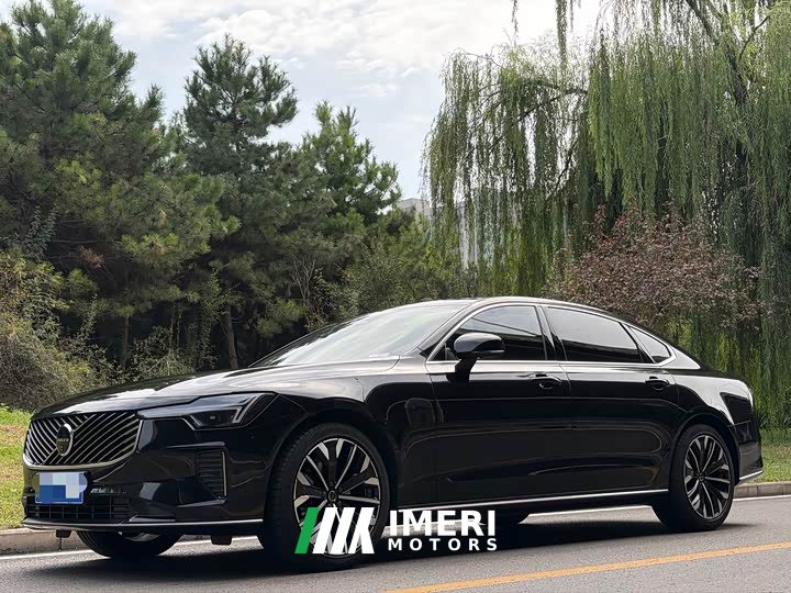 Volvo S90 B5 Intelligent Remote Luxury Edition - ავტომობილი ჩინეთიდან