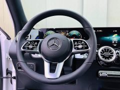 Mercedes-Benz GLB 220 Dynamic - ფოტო 10