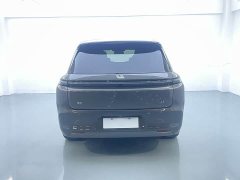 Li Auto L8 2023 Pro - ფოტო 16