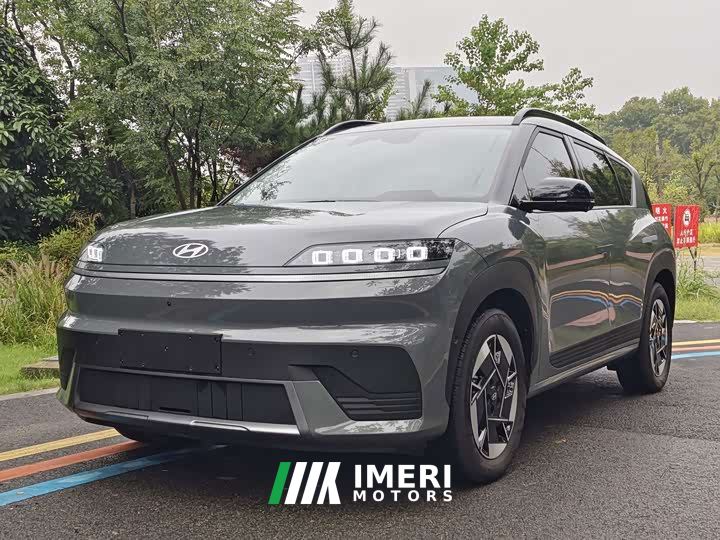 Hyundai EO Yige Two-Wheel Drive TECH 64.2kWh