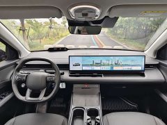 Hyundai EO Yige Two-Wheel Drive TECH 64.2kWh - ფოტო 15