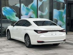 Lexus ES 2025 200 Premium Edition - ფოტო 9