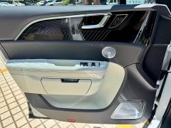 FAW Red Flag E-HS9 660km Range Flagship Edition Four-Seater - ფოტო 14