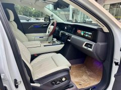 FAW Red Flag E-HS9 660km Range Flagship Edition Four-Seater - ფოტო 6