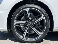 Audi A4L 40 TFSI Luxury Dynamic - ფოტო 6