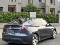 Tesla Model Y Facelift Rear-Wheel Drive - ფოტო 10