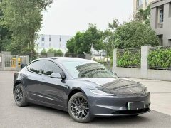 Tesla Model 3 Rear-Wheel Drive - ფოტო 2