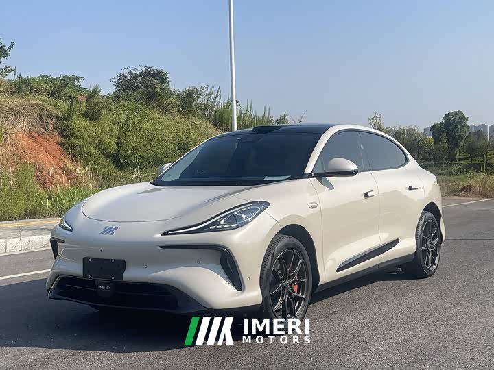 IM Motors Zhiji LS6 2023 Max Standard Edition - ავტომობილი ჩინეთიდან