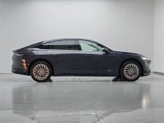 Buick Zhijing L7 Extended Range Avvia - ფოტო 8
