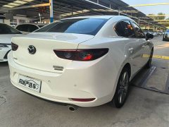 Mazda3 Axela 2.0L Automatic Brilliant Edition - ფოტო 3