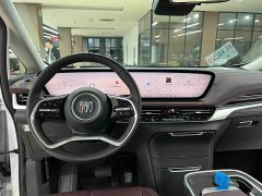 Buick Century 2025 2.0T Six-Seat Yun Shi Edition - ფოტო 14
