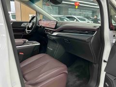 Buick Century 2025 2.0T Six-Seat Yun Shi Edition - ფოტო 19