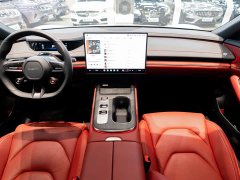 Xiaomi SU7 2024 Rear-Wheel Drive Long Range Smart Driving Edition - ფოტო 14