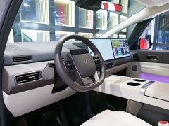 Li Auto Li Xiang MEGA Ultra - ფოტო 10