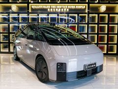 Li Auto Li Xiang MEGA Ultra - ფოტო 3