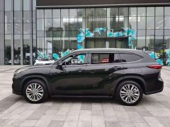 Toyota Highlander 2.5L Intelligent Hybrid AWD Premium 7-Seater - ფოტო 5
