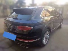 Bentley Bentayga Plug-in Hybrid 2021 3.0T PHEV - ფოტო 11